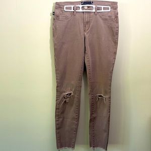 Women’s Rock & Republic zip jeans size 8M